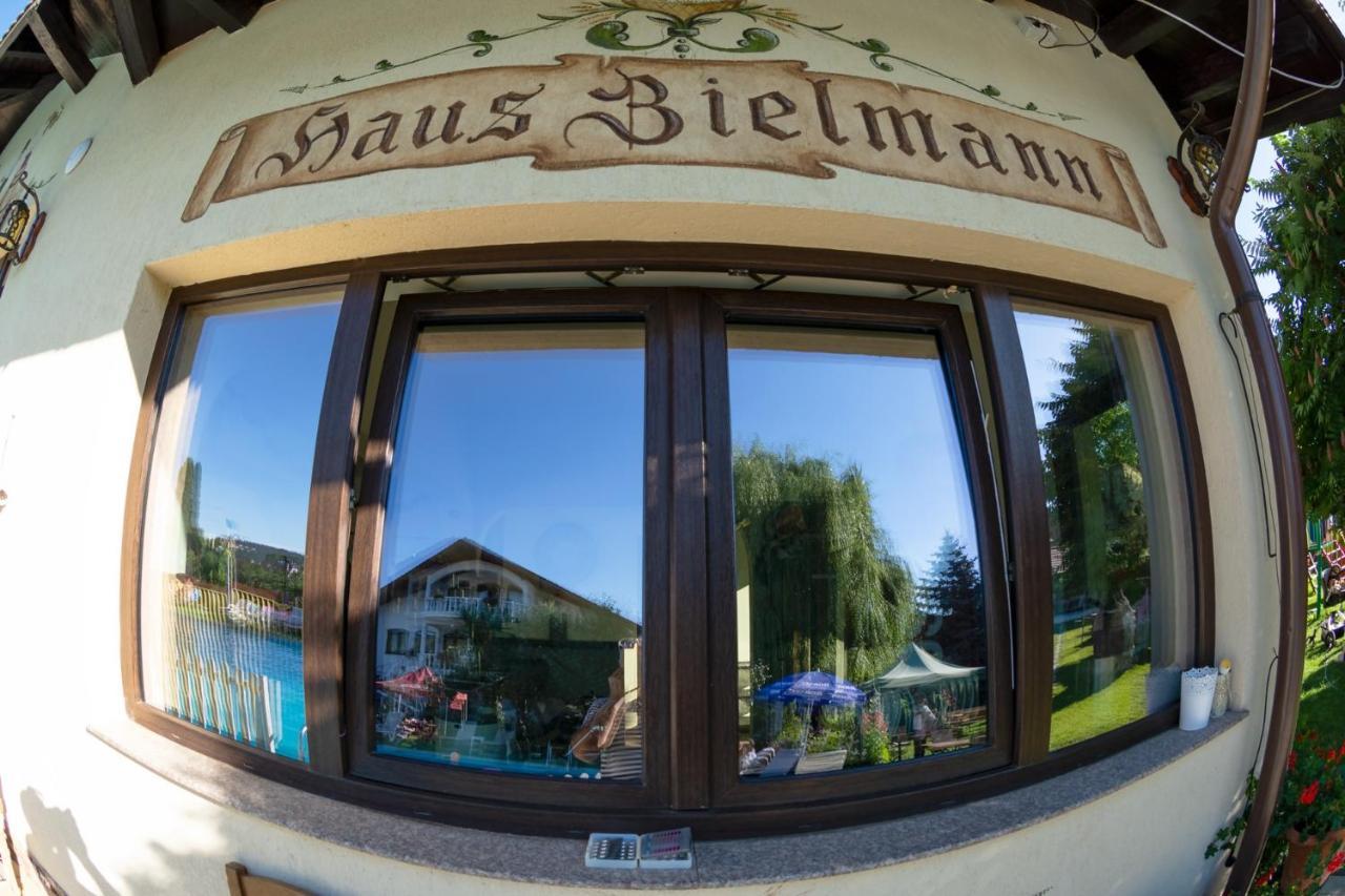 Hotel Bielmann Sanpetru Luaran gambar